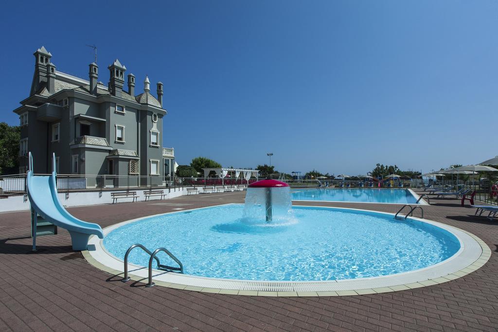 Internazionale - Family Village Chioggia Exterior foto
